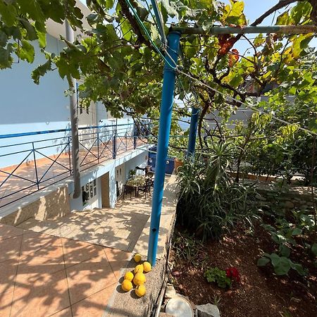 Dina House Apartment Himare Exterior photo